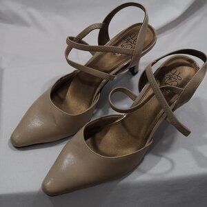 LifeStride Parigi Pump Women's Beige Size 10 Never Used
